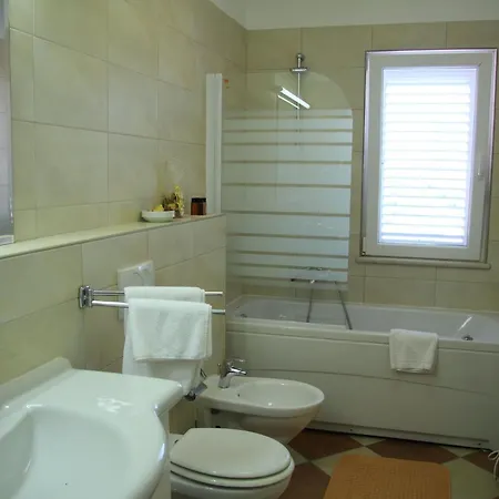 Alegria - One Bedroom With Balcony And Sea View A 公寓 *