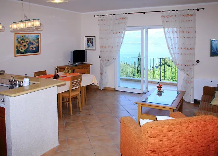 Alegria - One Bedroom With Balcony And Sea View A *